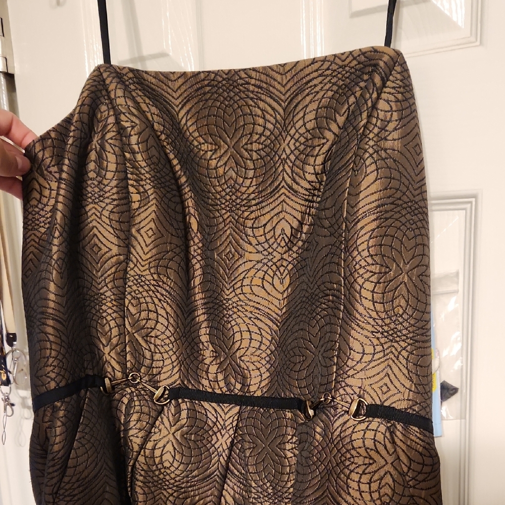 Elegant Black and Copper Patterned Dress